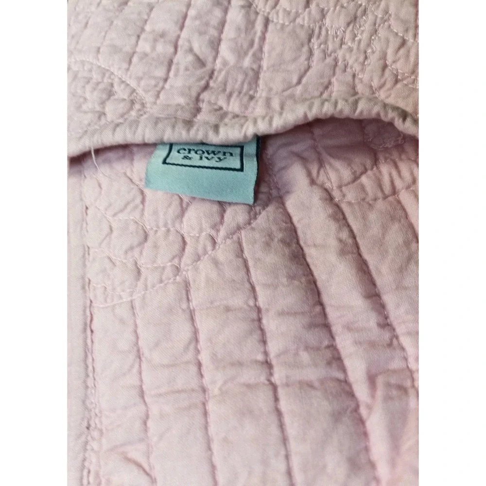 Pink Pineapple Crown And Ivy Twin Size Bedspread And One Pillow Case 100% Cotton